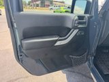 Used 2017 Jeep Wrangler Unlimited Rubicon w/ Connectivity Group image 6