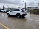 Used 2019 Jeep Cherokee Limited image 5