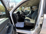 Used 2017 RAM 1500 Classic SLT image 4