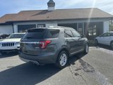 Used 2017 Ford Explorer XLT w/ Equipment Group 202A image 5