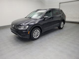 Used 2019 Volkswagen Tiguan SE image 2