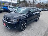 Used 2024 Volkswagen Taos SE image 3