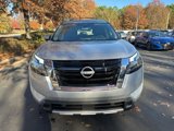 New 2025 Nissan Pathfinder SL w/ SL Premium Package image 2