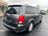 Used 2019 Dodge Grand Caravan SXT image 3