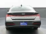 Certified 2025 Hyundai Elantra SEL image 4