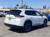 New 2025 Nissan Rogue Platinum image 2
