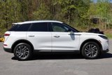 Used 2022 Lincoln Corsair AWD w/ Equipment Group 101A image 6