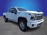 Used 2024 Chevrolet Silverado 2500 High Country w/ High Country Premium Package image 3