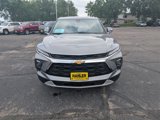 Used 2025 Chevrolet Blazer LT image 2