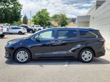 Used 2024 Toyota Sienna Platinum image 4