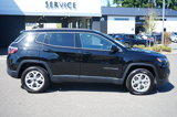 Used 2025 Jeep Compass Latitude image 2