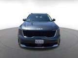 Used 2024 Kia Sorento S image 5