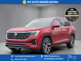 Used 2025 Volkswagen Atlas SEL Premium R-Line image 3