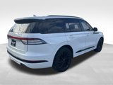 Used 2023 Lincoln Aviator Reserve w/ Equipment Group 201A image 4