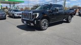 Used 2025 GMC Sierra 3500 Denali w/ Denali Reserve Package image 4