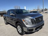 Used 2017 Nissan Titan SV image 5