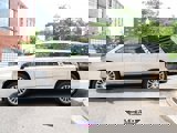 Used 2021 Cadillac Escalade ESV Premium Luxury image 4