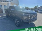 Used 2024 GMC Canyon Denali image 4