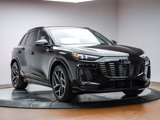 New 2025 Audi SQ6 e-tron Prestige image 3