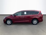 Used 2021 Chrysler Pacifica Touring-L image 4