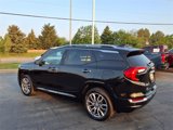 Used 2024 GMC Terrain Denali w/ Denali Premium Package image 3