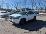 Used 2023 Nissan Pathfinder SL w/ SL Premium Package image 3
