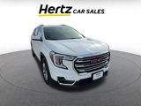 Used 2024 GMC Terrain SLT image 3