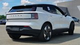 New 2025 Volvo EX30 Plus w/ Climate Package image 3