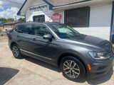 Used 2020 Volkswagen Tiguan SE w/ Panoramic Sunroof Package image 4