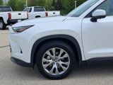 Used 2024 Toyota Grand Highlander Limited image 5