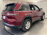 Used 2023 Jeep Grand Cherokee Laredo image 6