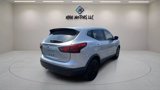 Used 2018 Nissan Rogue Sport S image 5