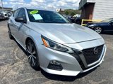 Used 2020 Nissan Altima 2.5 SR image 2