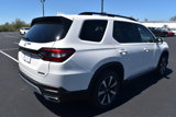 New 2025 Honda Pilot Touring image 3
