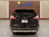 Used 2024 Ford Edge Titanium image 3