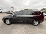 New 2026 Chrysler Pacifica Select image 3