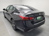 Used 2020 Nissan Altima 2.5 SR w/ Premium Package image 5