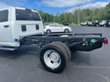 New 2024 RAM 5500 Tradesman w/ Chrome Appearance Group image 5