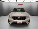 Used 2025 Volvo XC40 B5 Core image 2