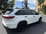 Used 2019 Toyota Highlander SE image 4