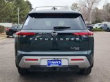 New 2025 Nissan Pathfinder Platinum image 4