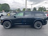 New 2025 Chevrolet Traverse Z71 w/ Driver Confidence Package image 2
