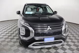 New 2025 Mitsubishi Outlander SEL image 3