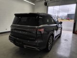New 2025 INFINITI QX80 Luxe image 5
