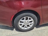 Used 2023 Chrysler Pacifica Touring-L image 6