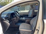 Used 2021 Toyota Sienna LE image 3