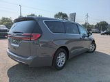 New 2025 Chrysler Pacifica Select image 5