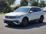 Used 2022 Volkswagen Tiguan SE image 4