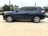 Used 2016 Nissan Rogue SV image 2