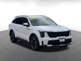 Used 2024 Kia Sorento S image 4